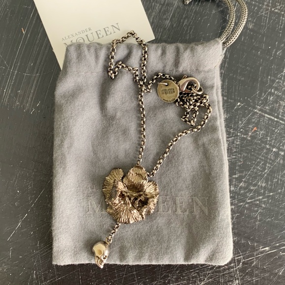 Alexander McQueen Necklace - Picture 10 of 17